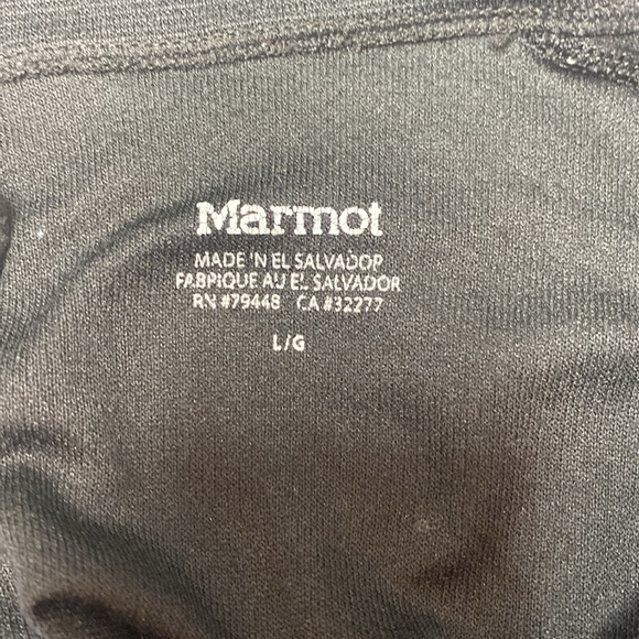 Marmot Black 1/4 zip pull over P90540-3rd-VDO size large - Picture 3 of 4